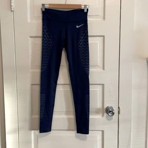 COPY - Nike Leggings, size XS, NWT